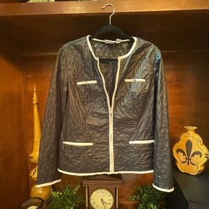Zynergy by Chico’s sz 2 Black Jacket
